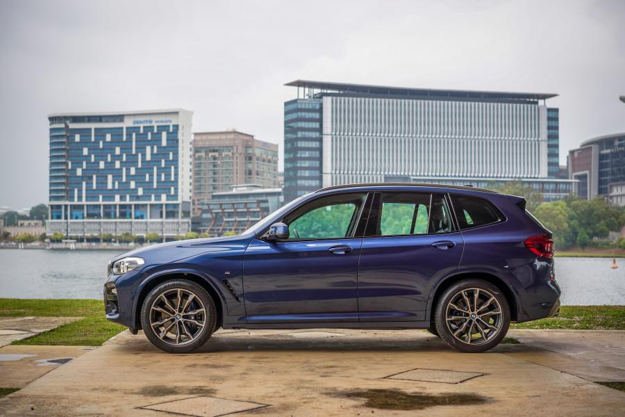  BMW X3 xDrive30i M Sport (G08) 2018 года  (MY) (фото 3 из 14)